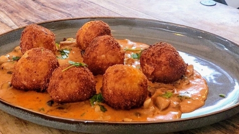 איילה פשוט טעים