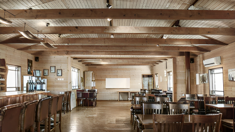 מרכז מבקרים-יקב הר ברכה