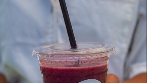 Shika-עגלת קפה בתפוח