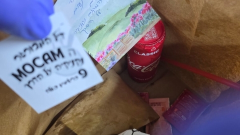 הmacom נקניקיה על הדרך